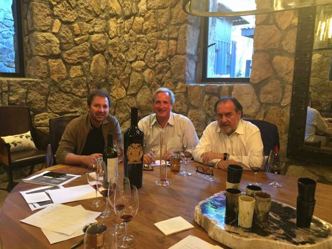 Con-consultant-Michel-Rolland-y-winemaker-philip-Melka---Napa-valley-California